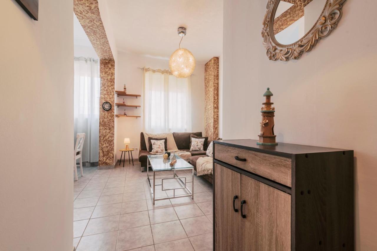 Rhodes Castle View Apartment